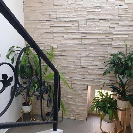 Egri Csillagocska Apartman المظهر الخارجي الصورة